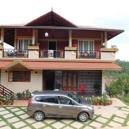 Cauvery Homestay Somvārpet Exterior foto