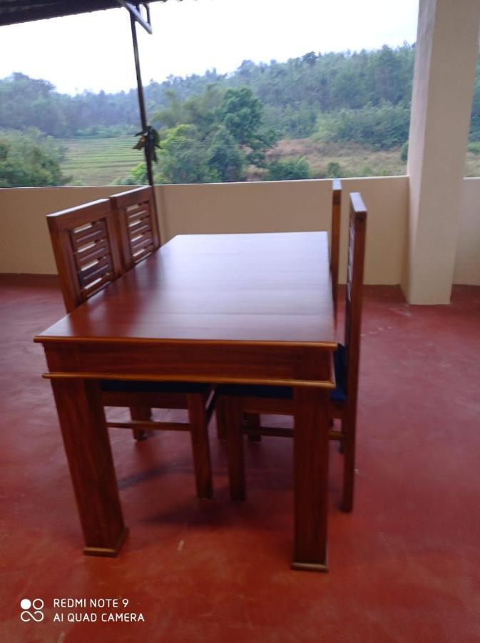 Cauvery Homestay Somvārpet Exterior foto