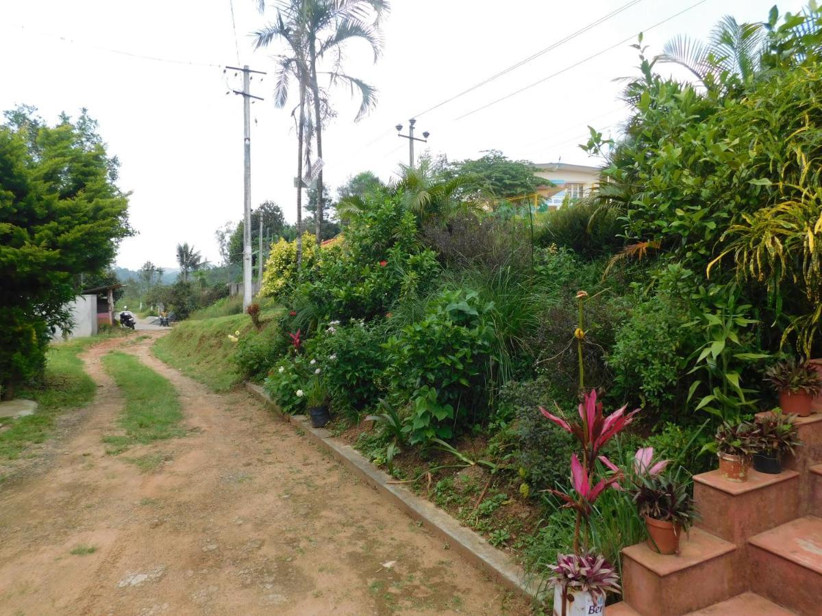 Cauvery Homestay Somvārpet Exterior foto